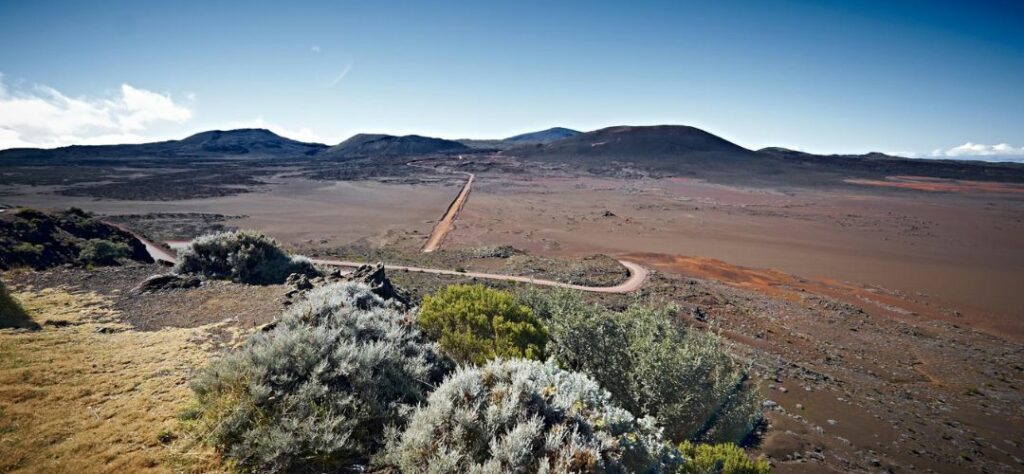 Route du volcan de la Réunion à moto pour des sensations toujours plus forte